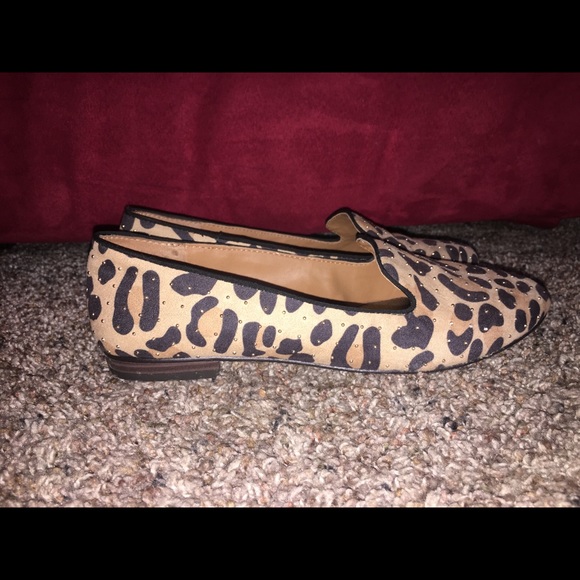 Gianni Bini Shoes | Gianni Bini Leopard Print Flats | Poshmark